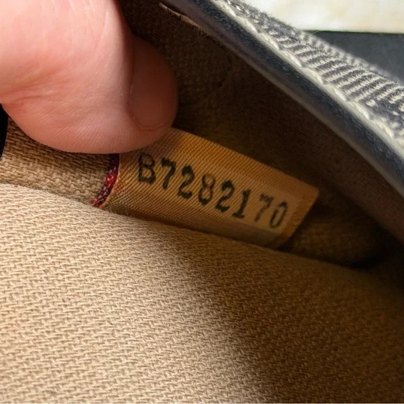 Vintage 90s Dooney & Bourke Black Signature Canvas Crossbody Bag - Picture 5 of 8